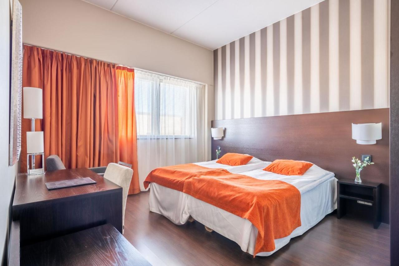 Hotelli Raahen Hovi Exteriér fotografie
