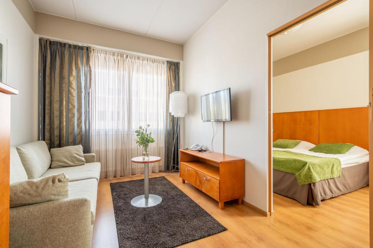 Hotelli Raahen Hovi Exteriér fotografie